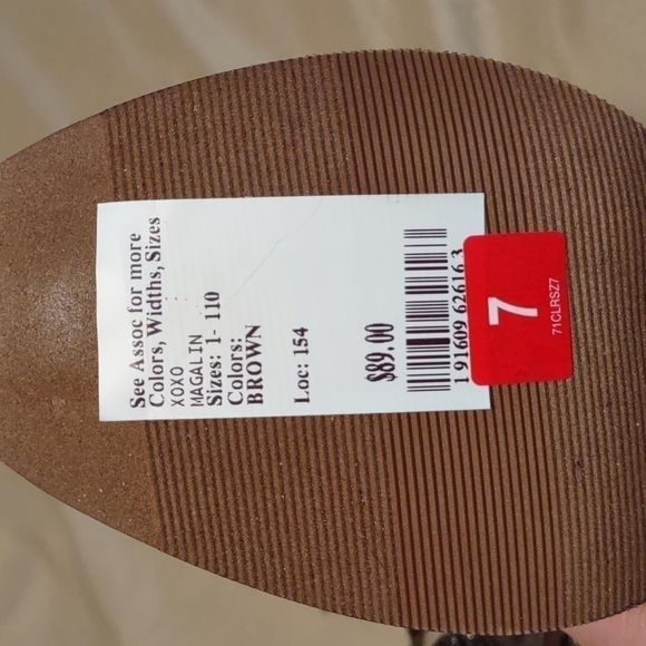 𝅺XOXO Brown Shoe Boots Size 7 - Picture 8 of 8